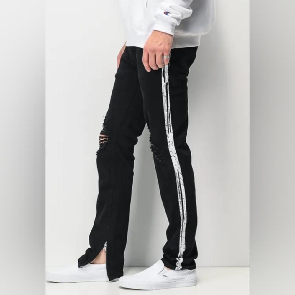 Dript Men's Black Distressed Jeans with White Stripe